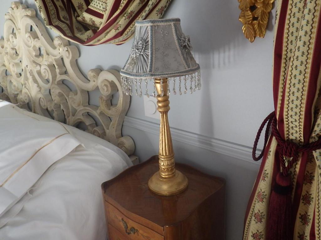 Castel De La Comtesse Bed & Breakfast Blois Exterior foto